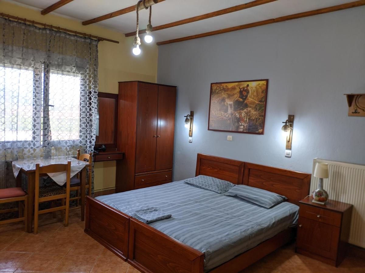 Alexandros Guesthouse Órma Dış mekan fotoğraf