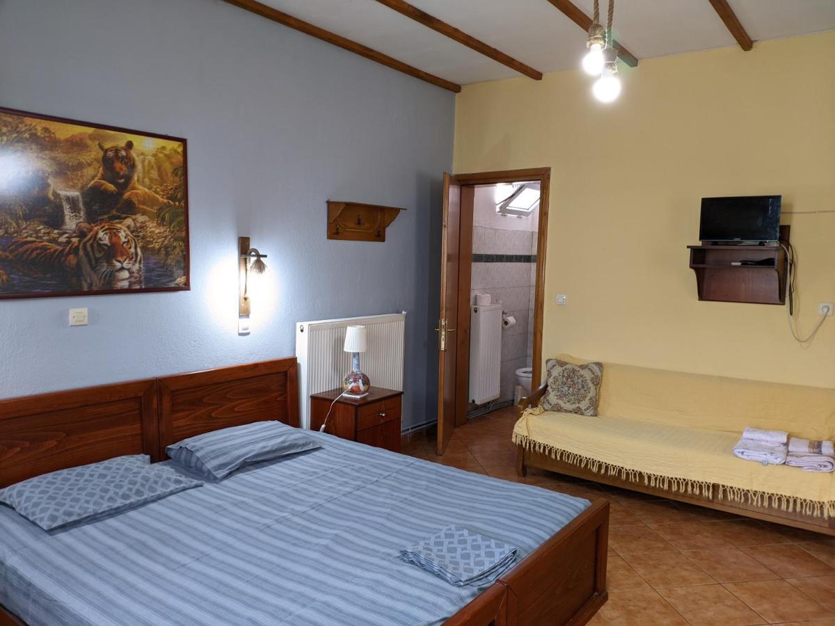 Alexandros Guesthouse Órma Dış mekan fotoğraf