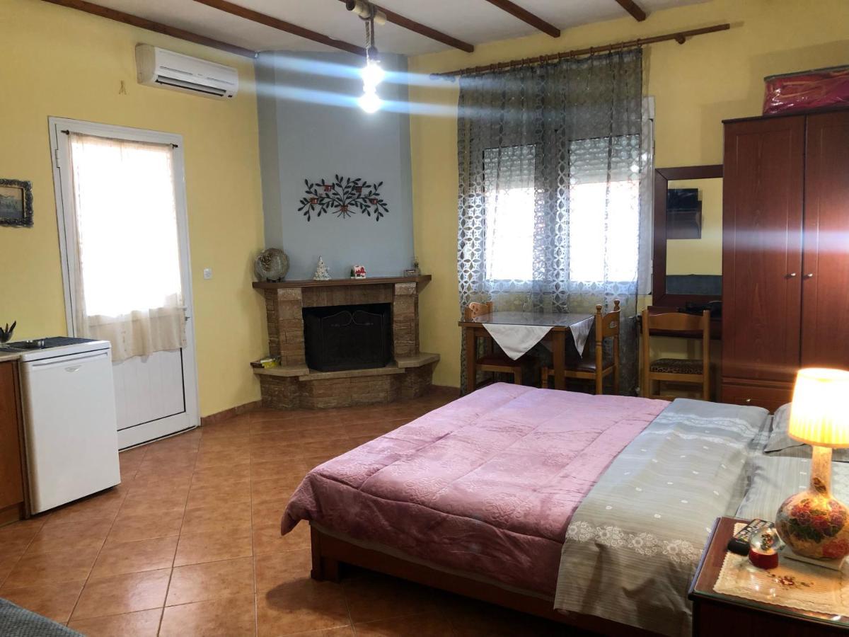 Alexandros Guesthouse Órma Dış mekan fotoğraf
