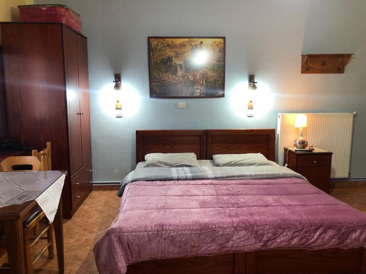 Alexandros Guesthouse Órma Dış mekan fotoğraf