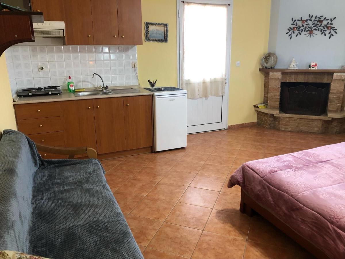 Alexandros Guesthouse Órma Dış mekan fotoğraf